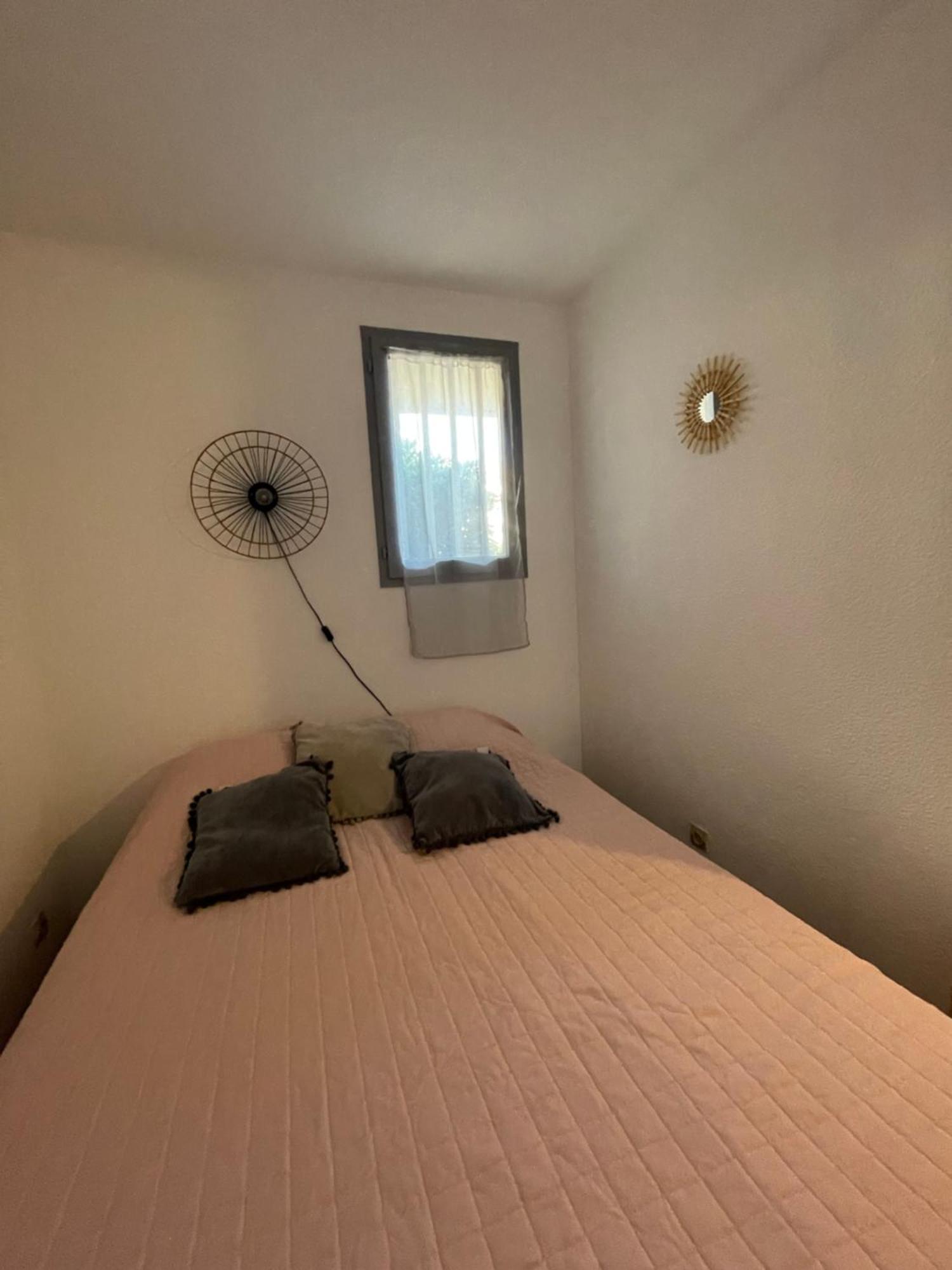 Parenthese Au Bord De L'Eau Appartement Port-la-Nouvelle Buitenkant foto